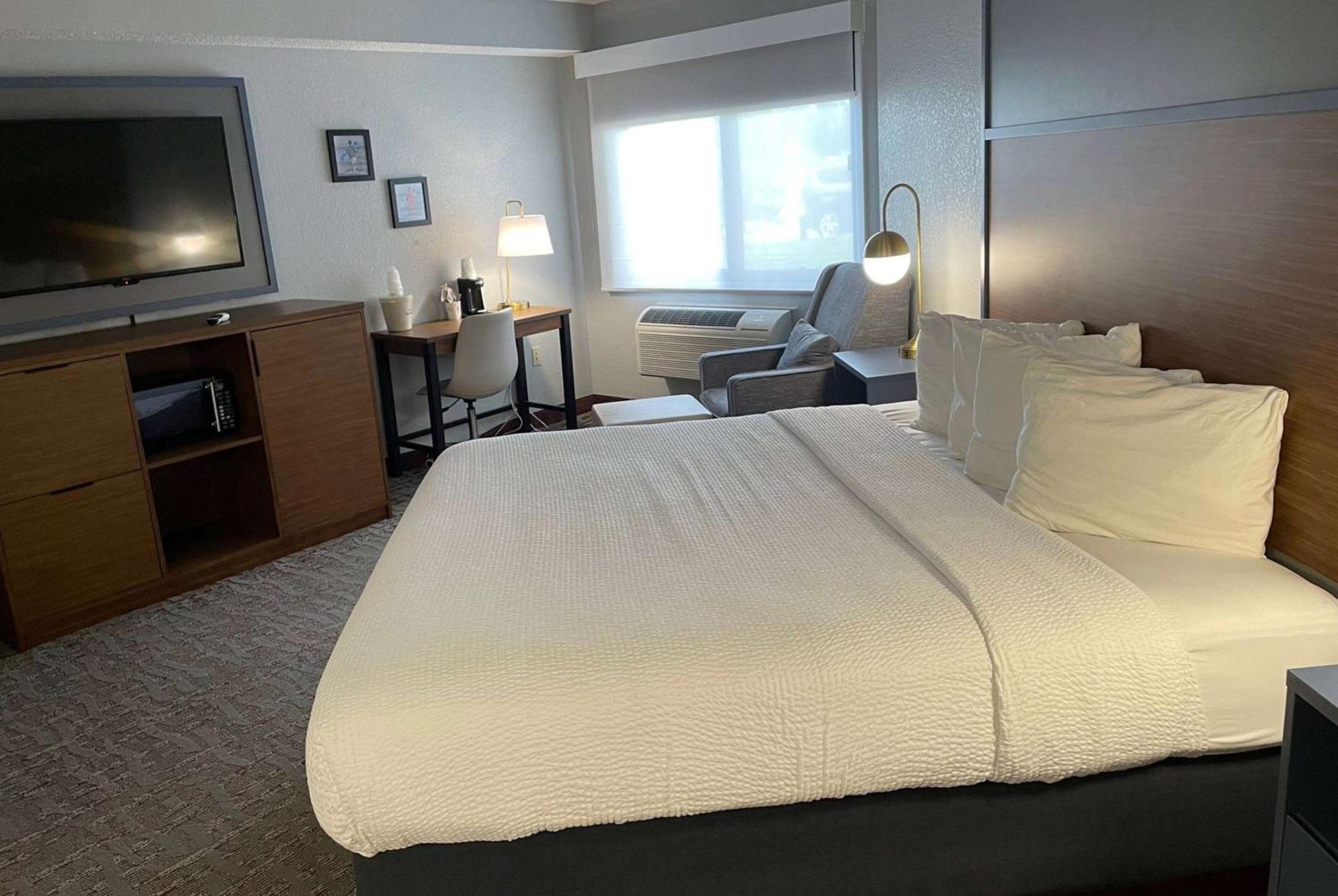 Americinn By Wyndham Ankeny/Des Moines Bagian luar foto